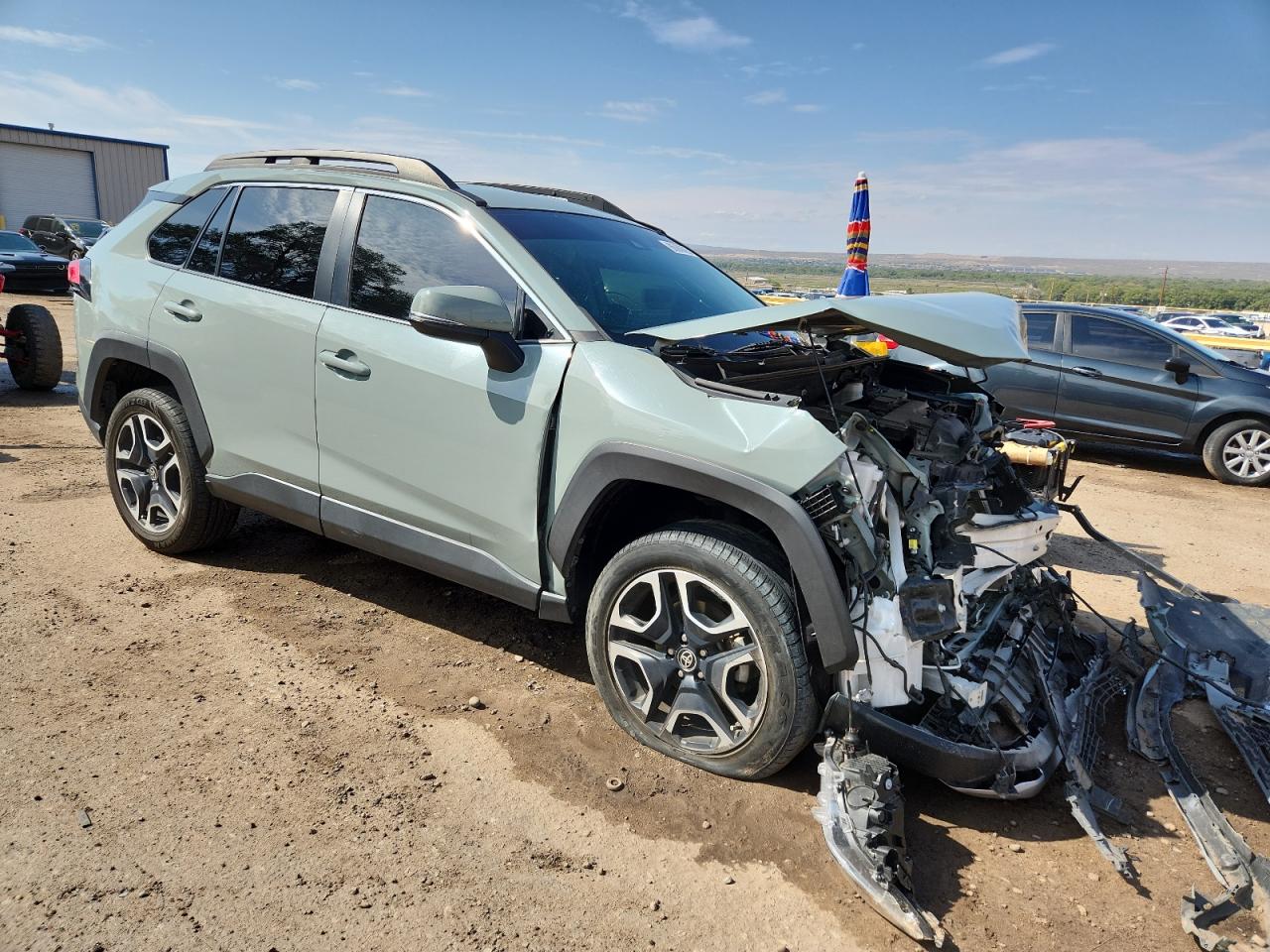TOYOTA RAV4 ADVENTURE