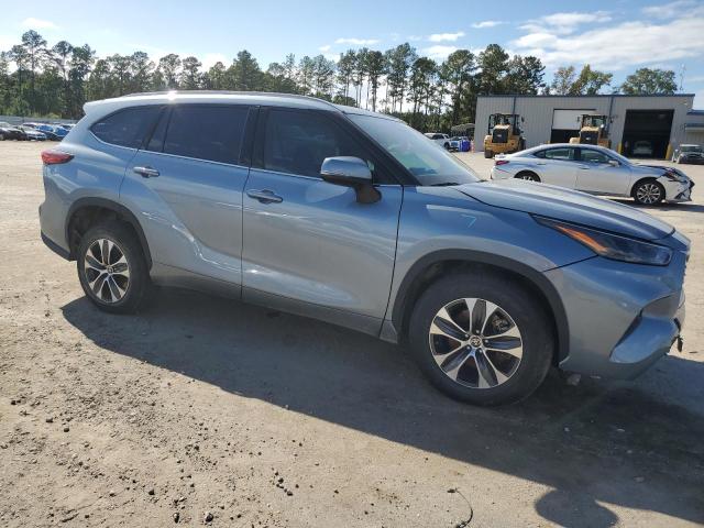 2022 TOYOTA HIGHLANDER - 5TDGZRAH8NS128794