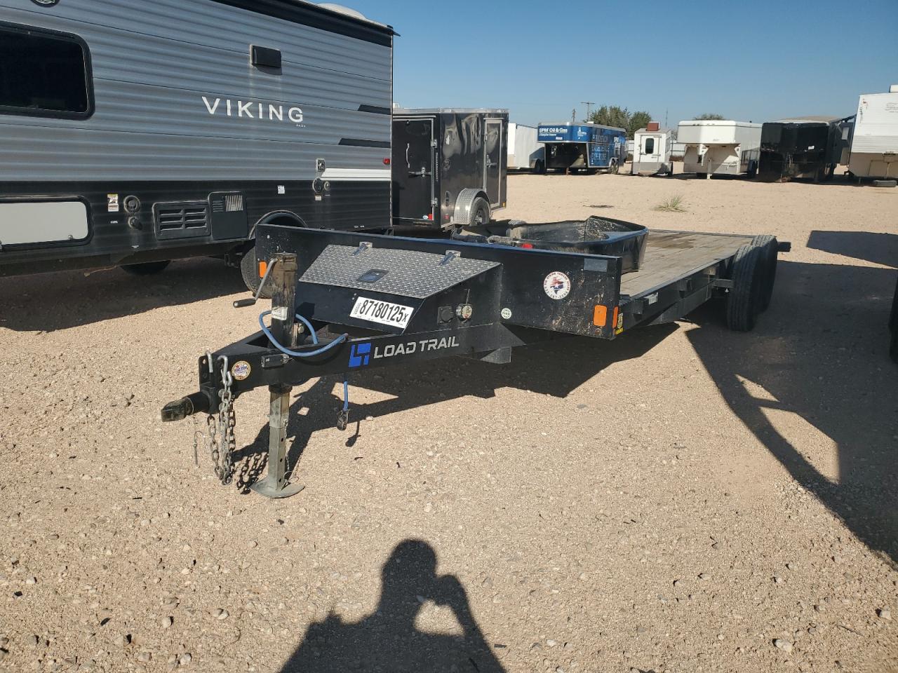 Lot #3267101680 2024 LOADTRAIL BUMPERPULL TILT