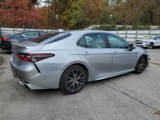 2022 TOYOTA CAMRY SE - 4T1G11AK0NU662125