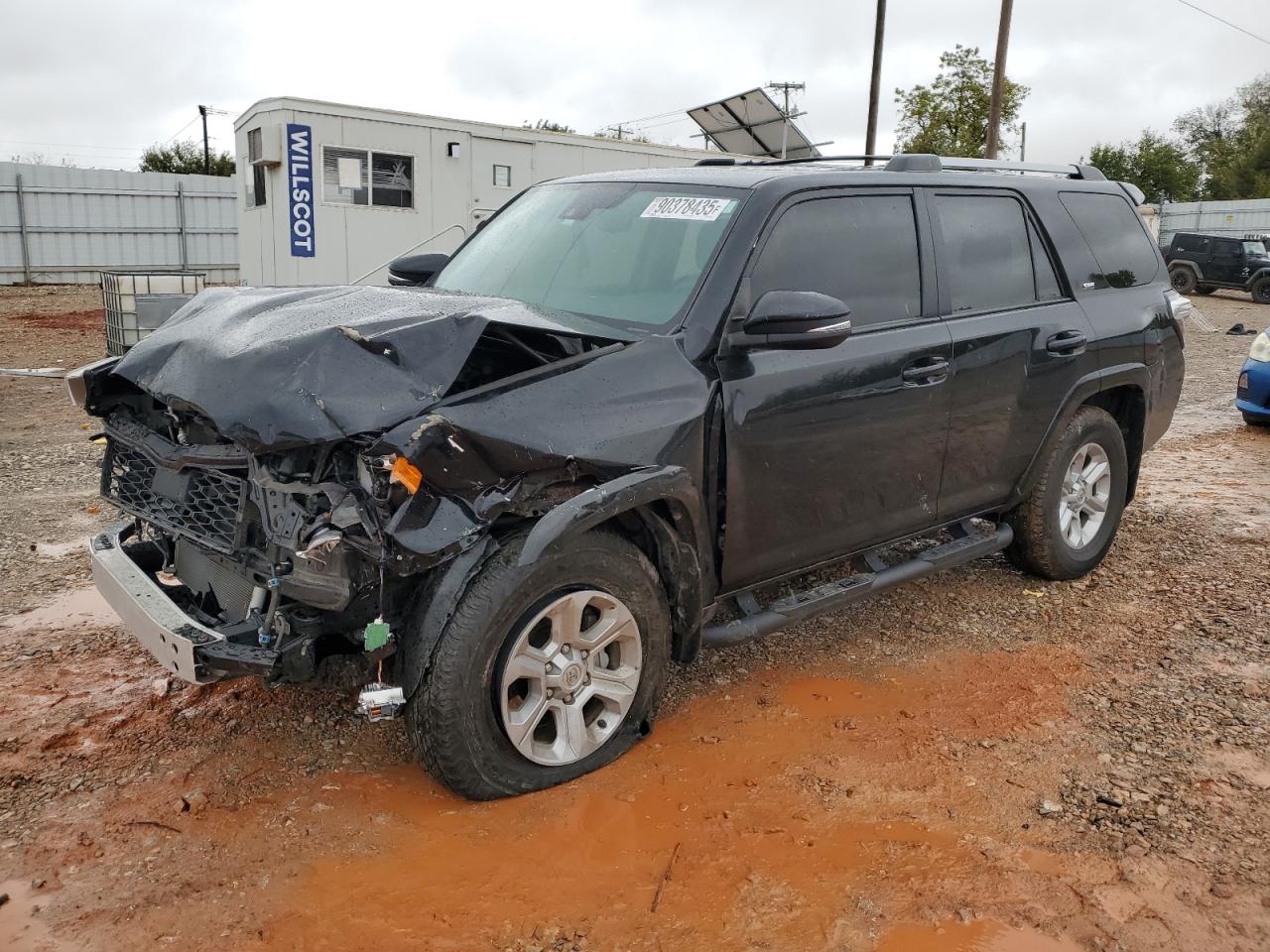 TOYOTA 4RUNNER SR5/SR5 PREMIUM