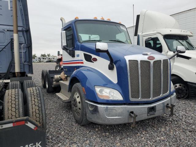 PETERBILT TRACTOR 579
