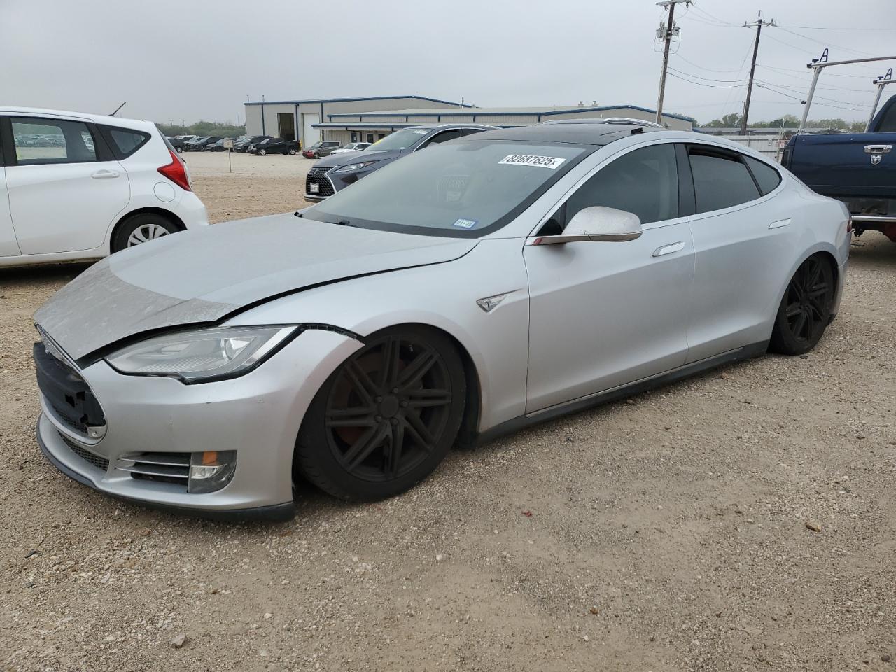 Lot #3284627333 2013 TESLA MODEL S