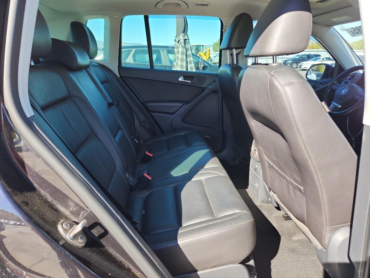 VOLKSWAGEN TIGUAN SEL