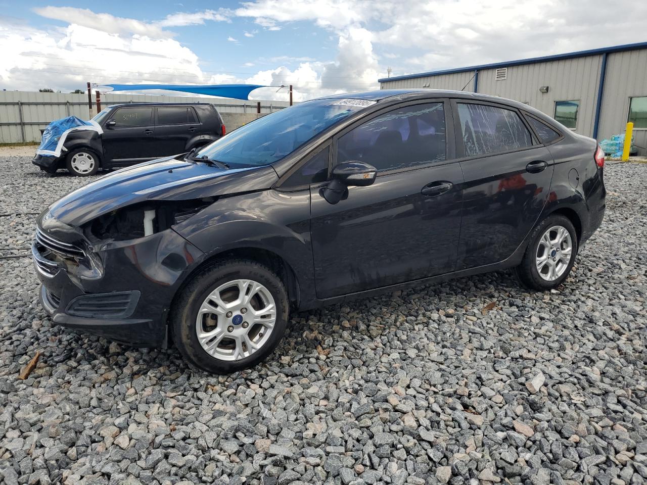  Salvage Ford Fiesta
