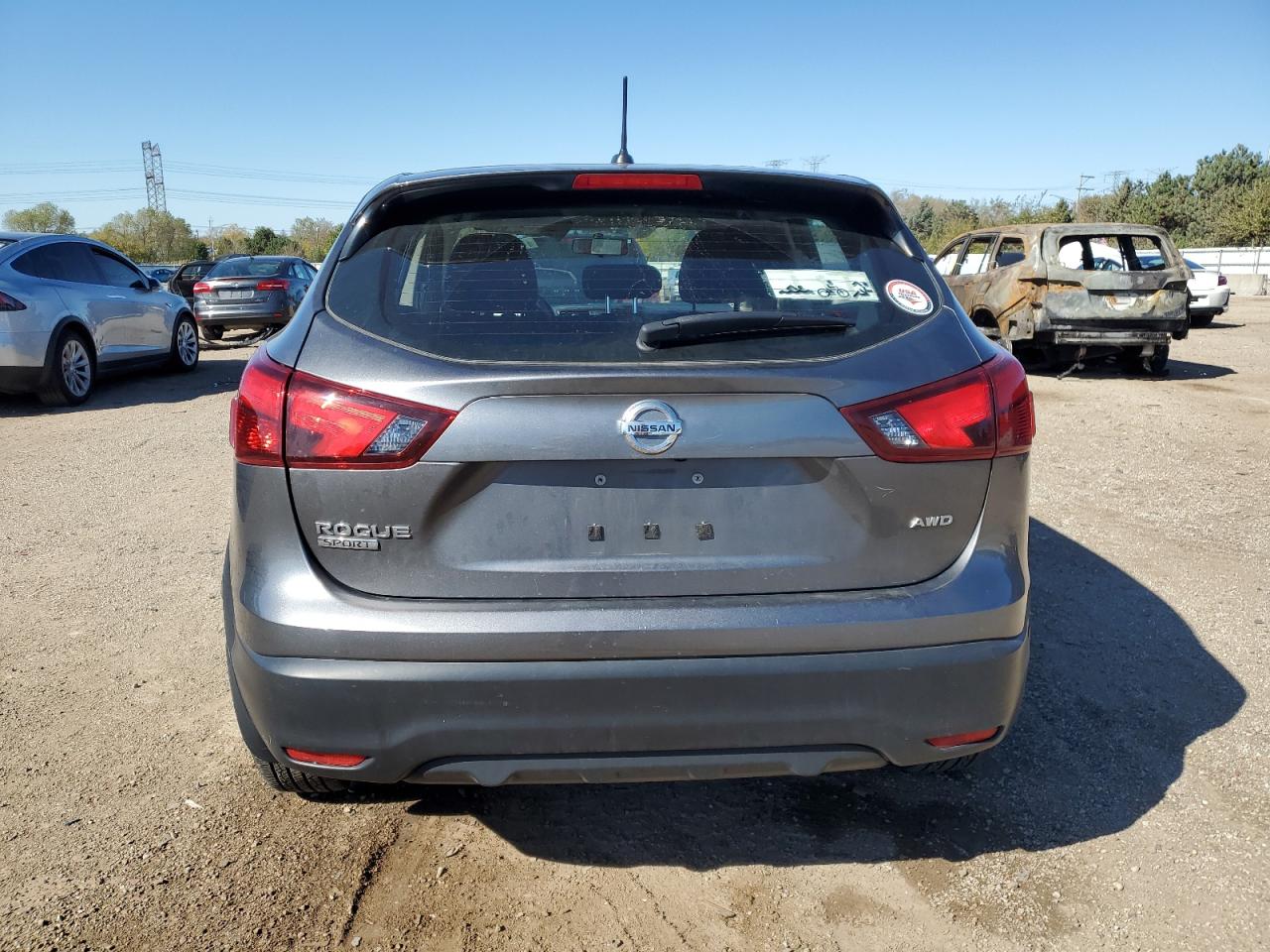 NISSAN ROGUE SPORT S