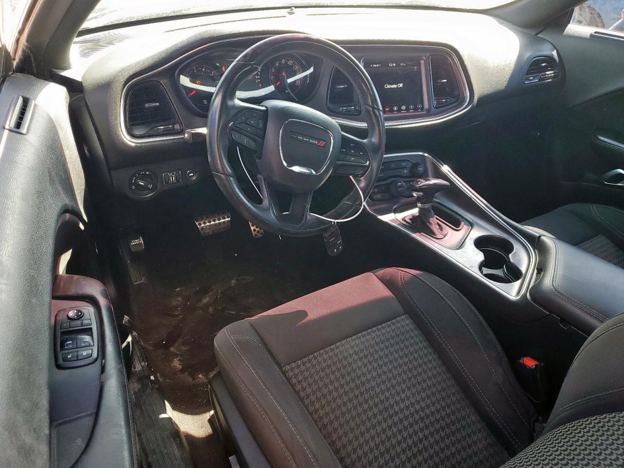 DODGE CHALLENGER SXT