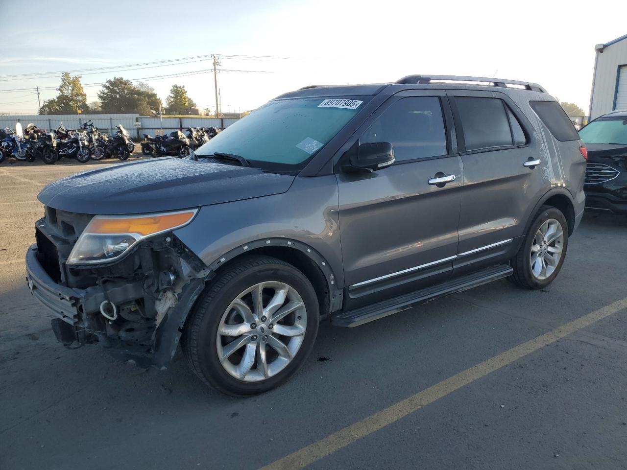 FORD EXPLORER XLT