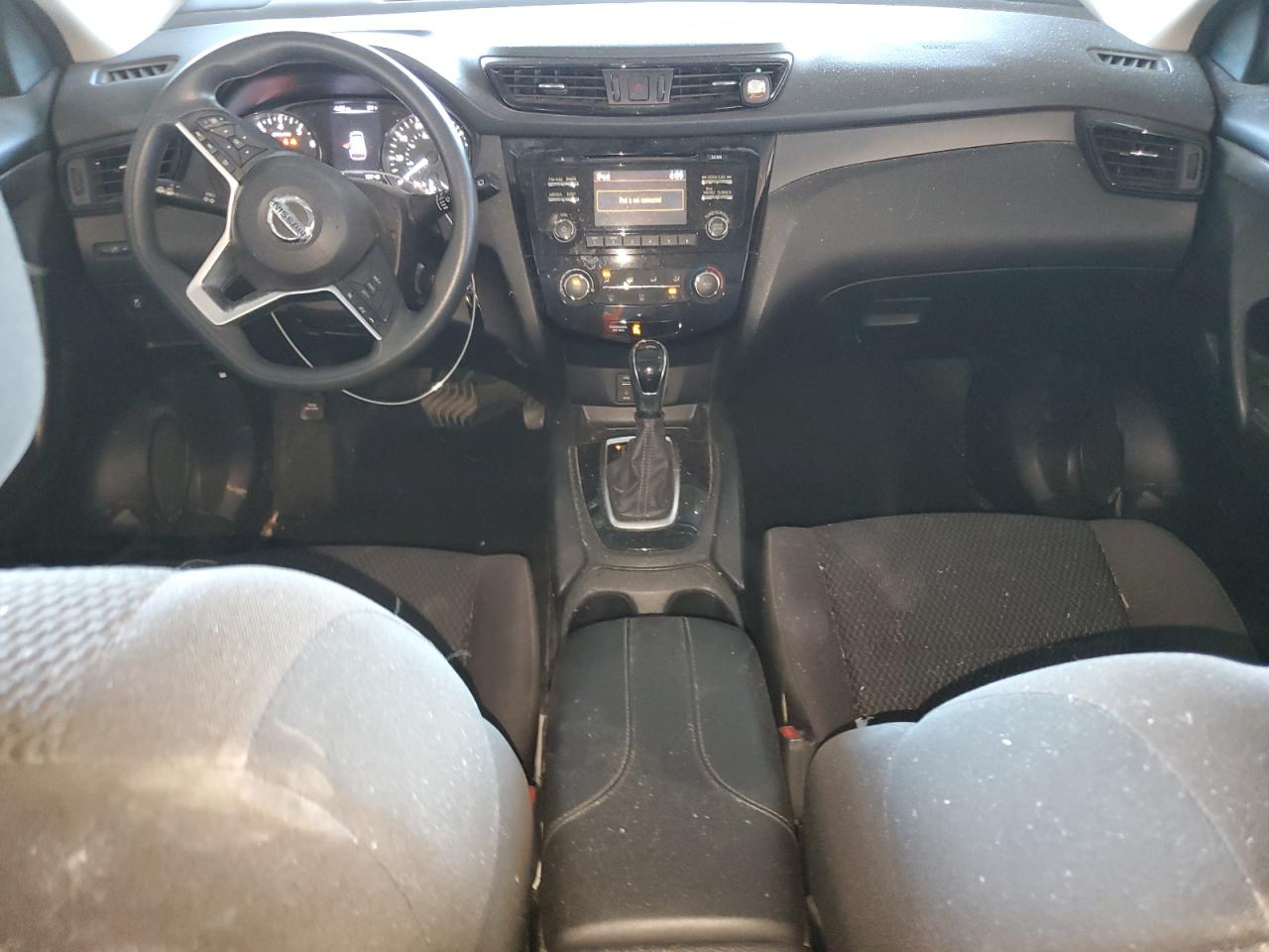 NISSAN ROGUE SPORT S