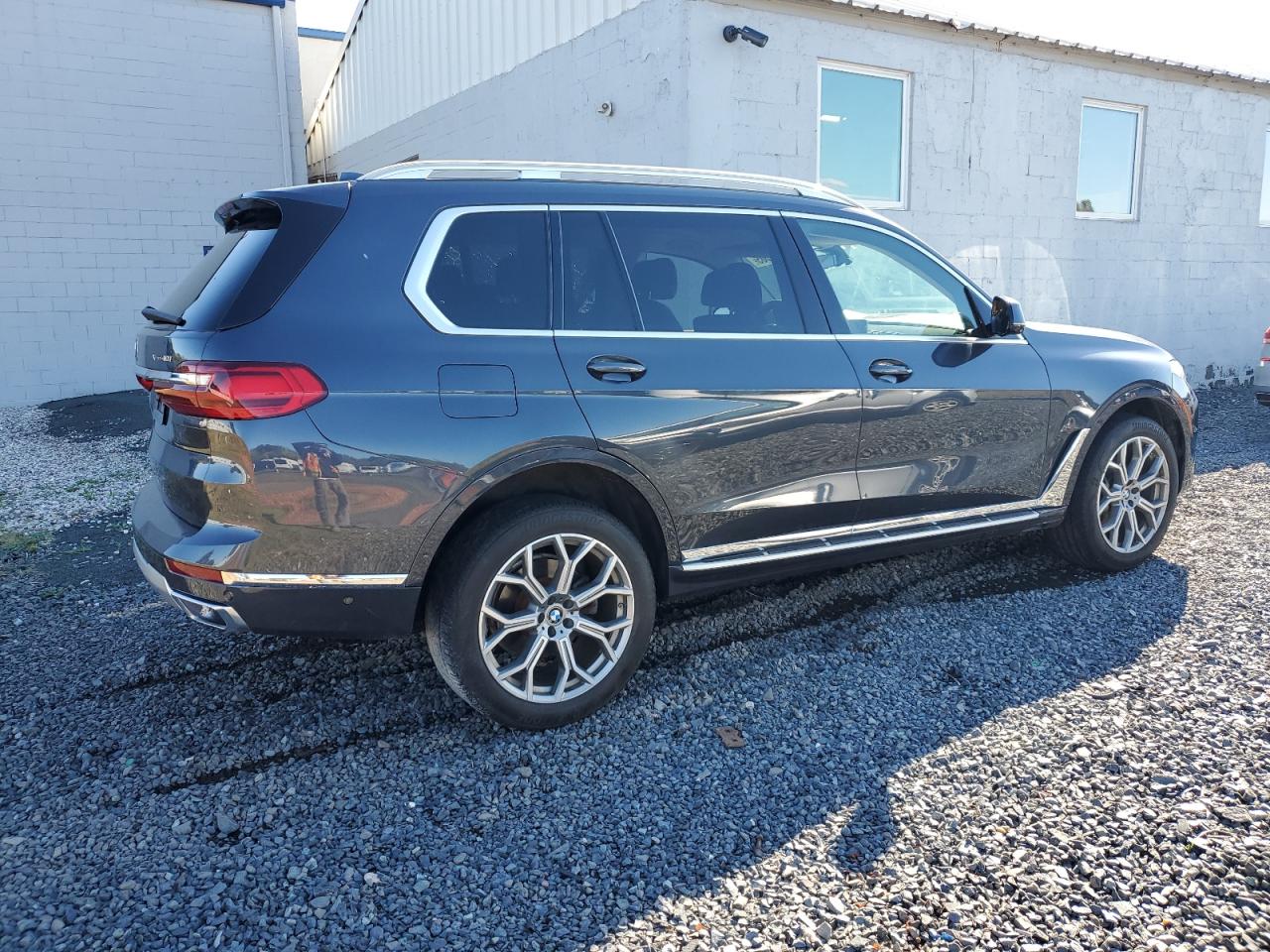 BMW X7 XDRIVE40I