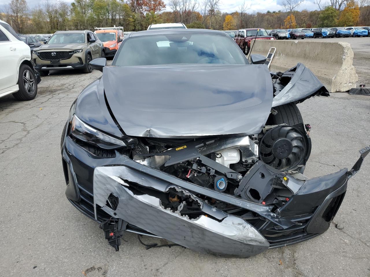 AUDI E-TRON PREMIUM PLUS