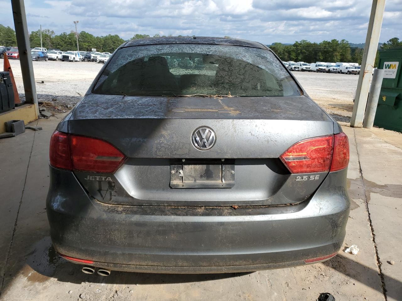 VOLKSWAGEN JETTA SE