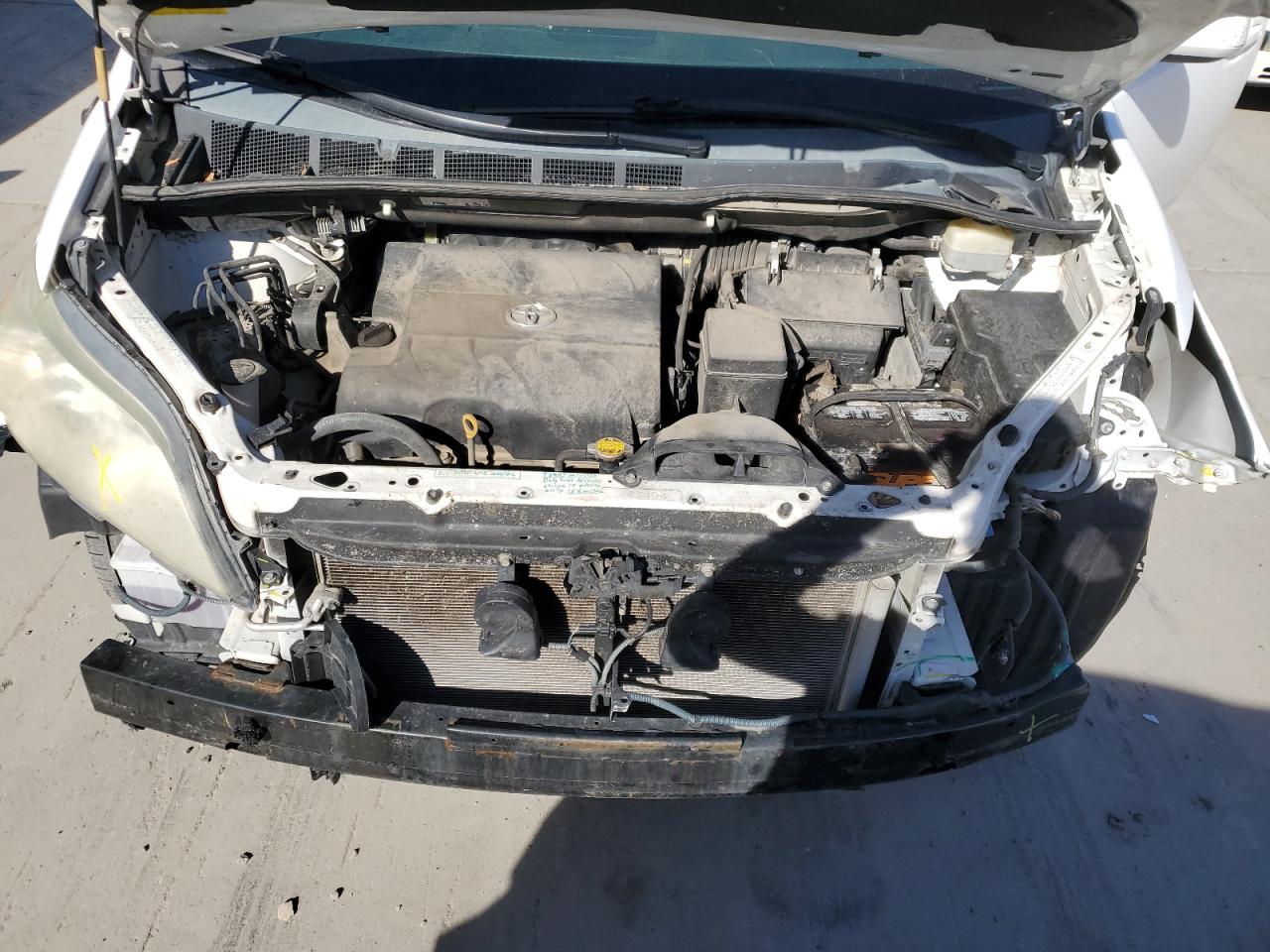 Lot #3286923228 2011 TOYOTA SIENNA LE