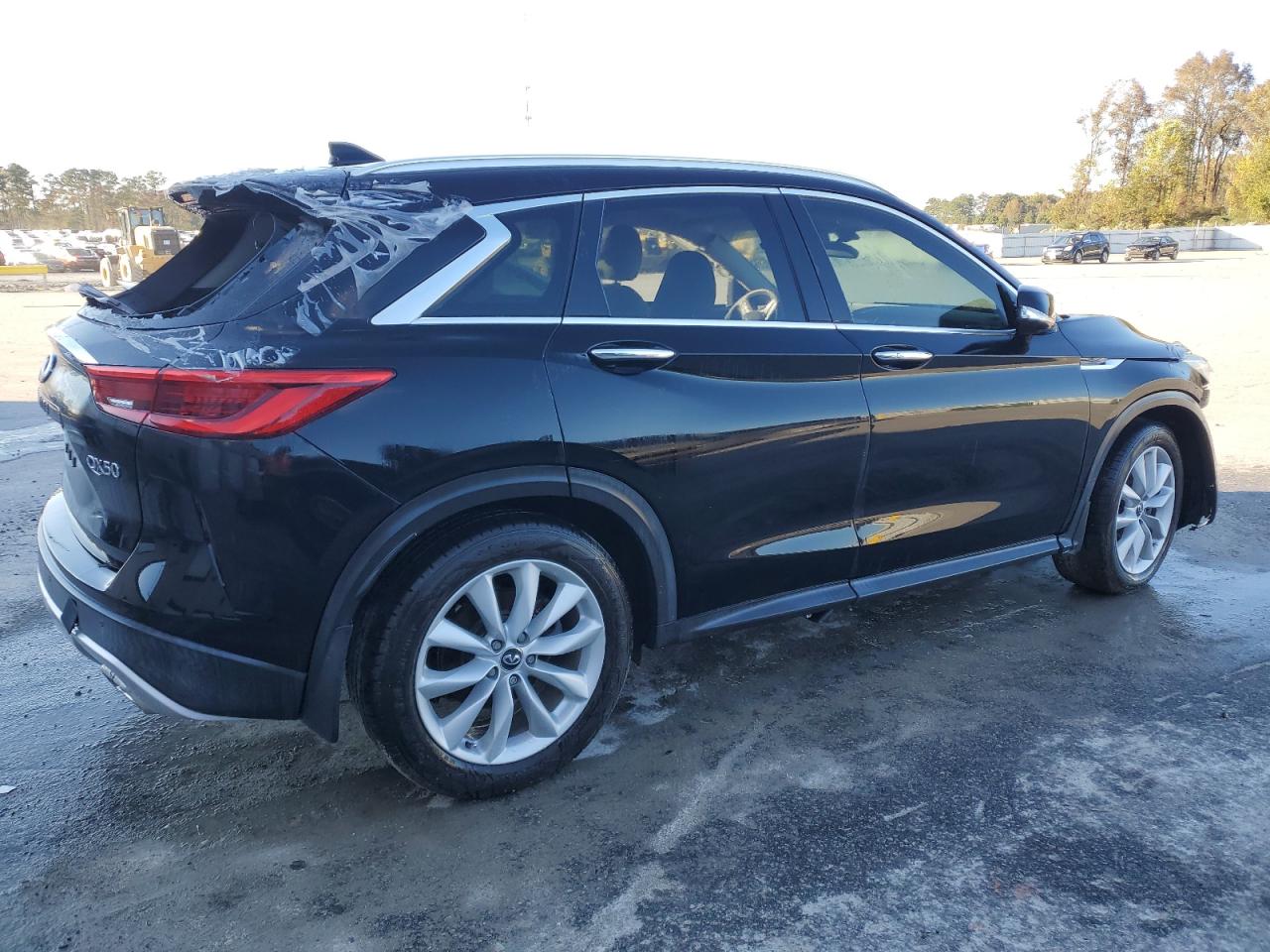 INFINITI QX50 ESSENTIAL