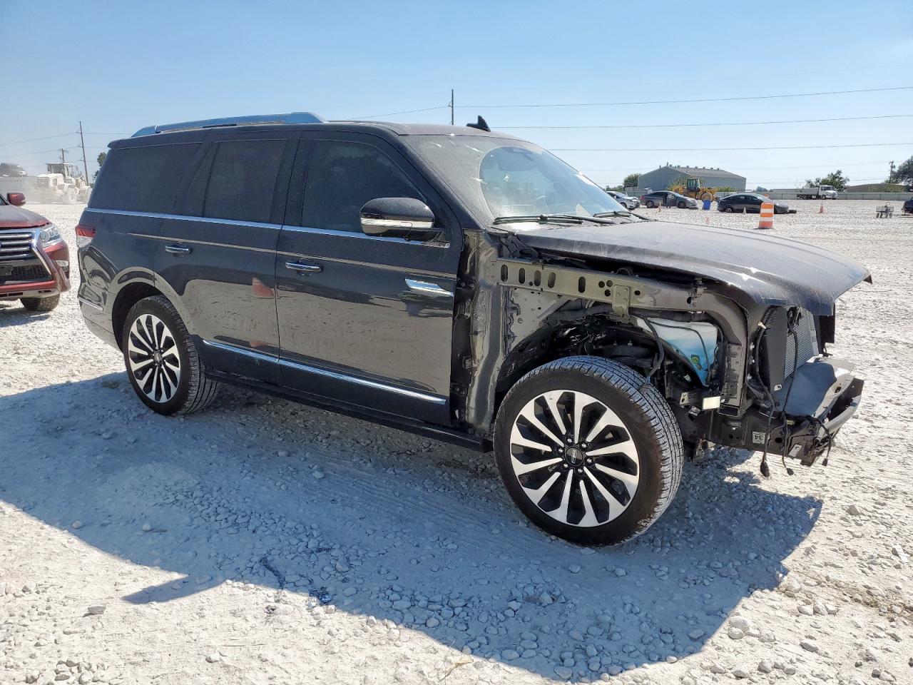 LINCOLN NAVIGATOR RESERVE