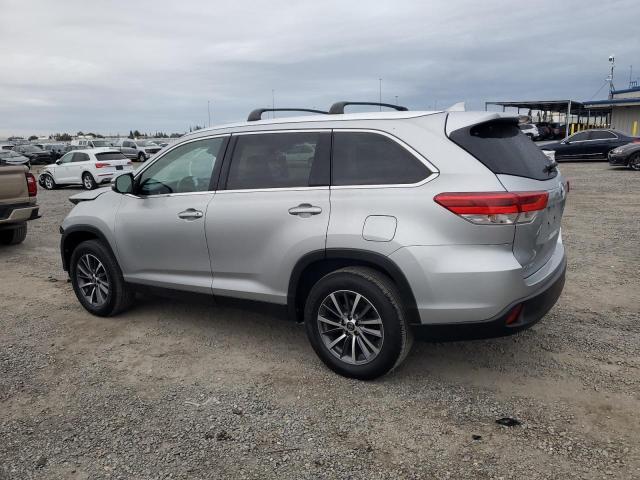 2019 TOYOTA HIGHLANDER - 5TDKZRFH0KS573593