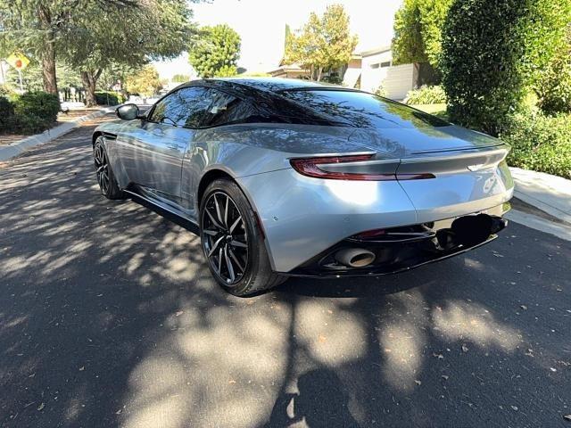 2017 ASTON MARTIN DB11 - SCFRMFAV9HGL00763