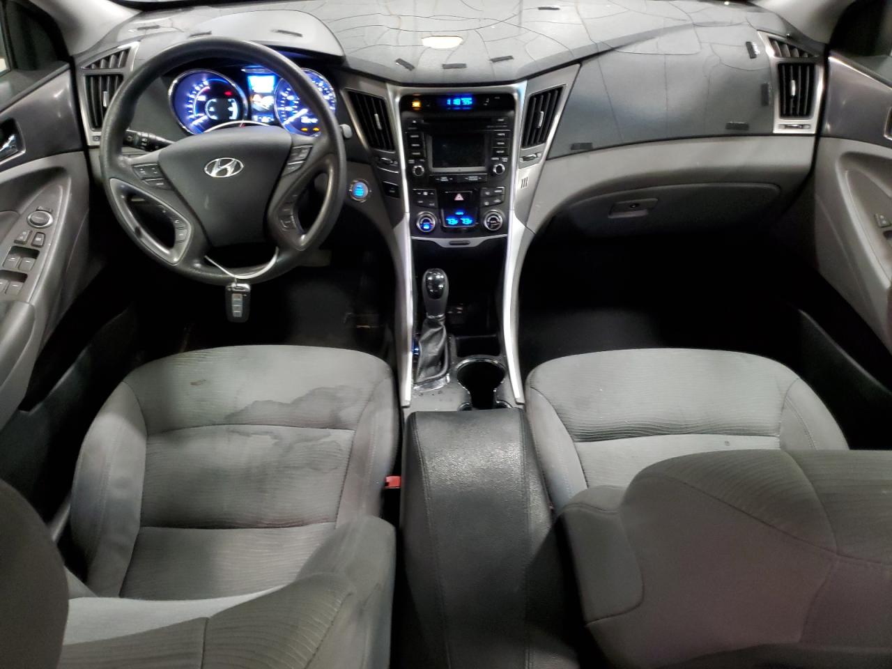 HYUNDAI SONATA HYBRID