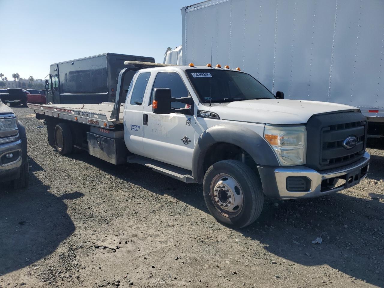 FORD F-550 SUPER DUTY