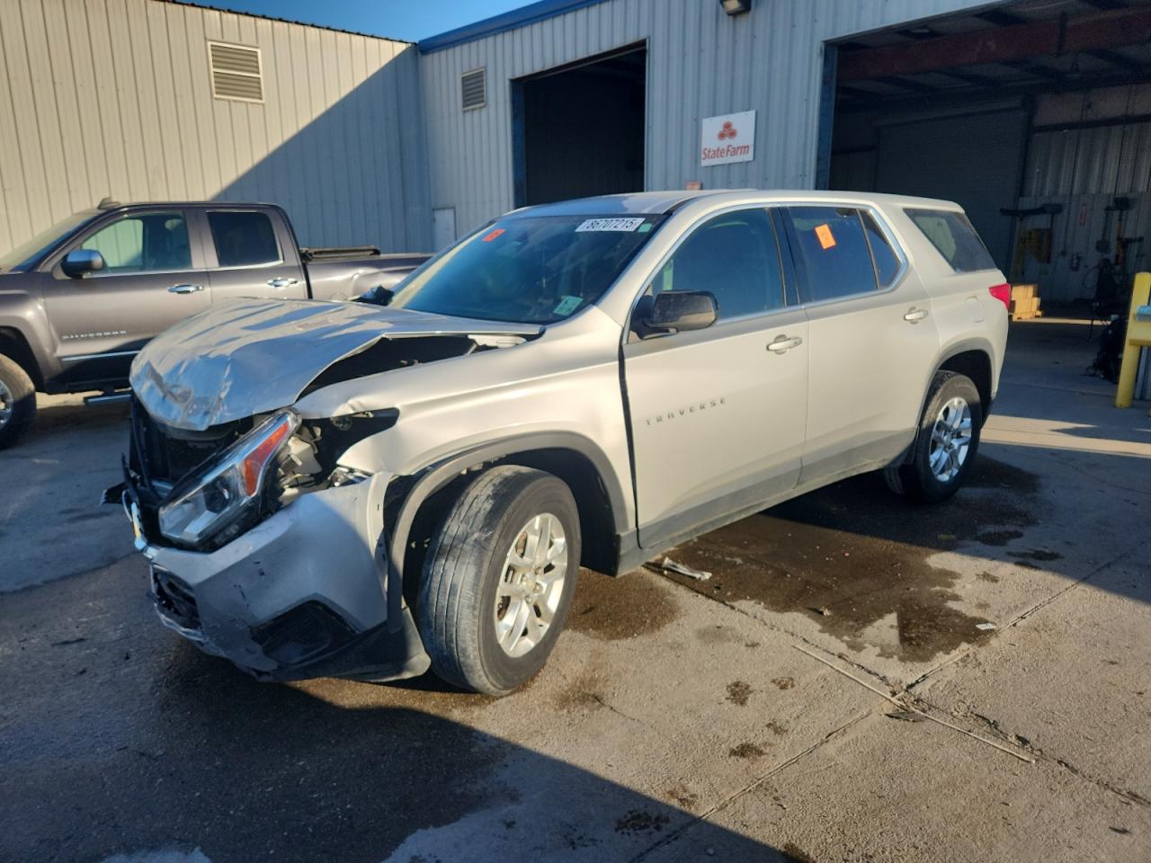 CHEVROLET TRAVERSE LS