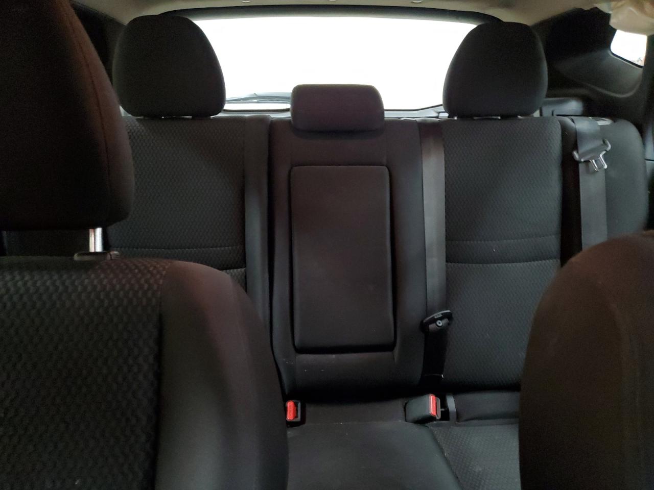 NISSAN ROGUE SPORT S