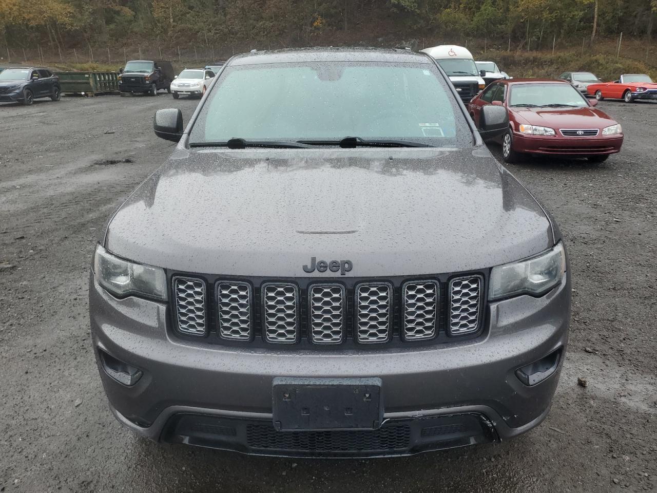 JEEP GRAND CHEROKEE LAREDO