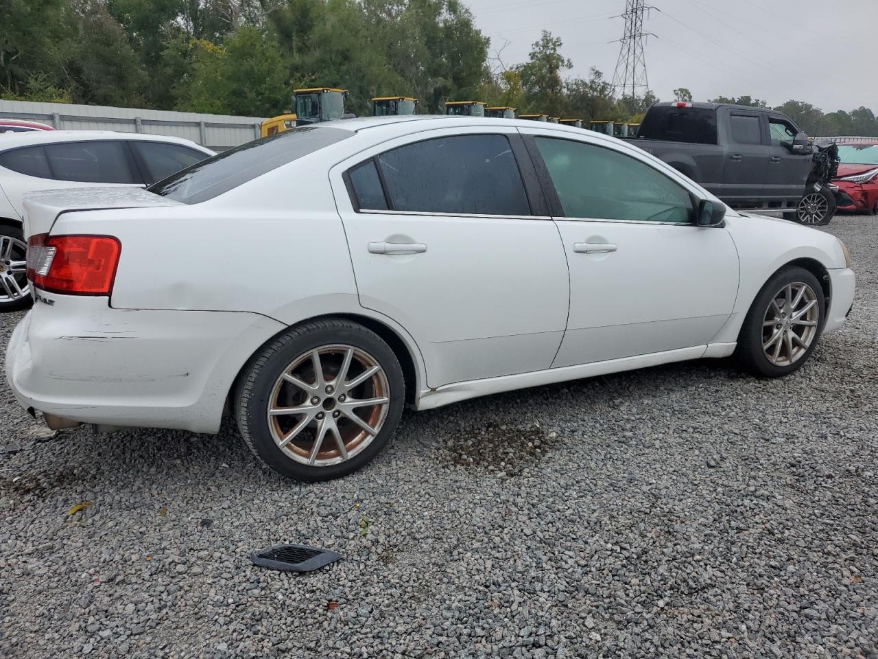 MITSUBISHI GALANT ES