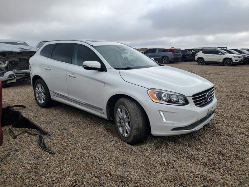 2016 VOLVO XC60 T5 PR - YV4612RK7G2856978