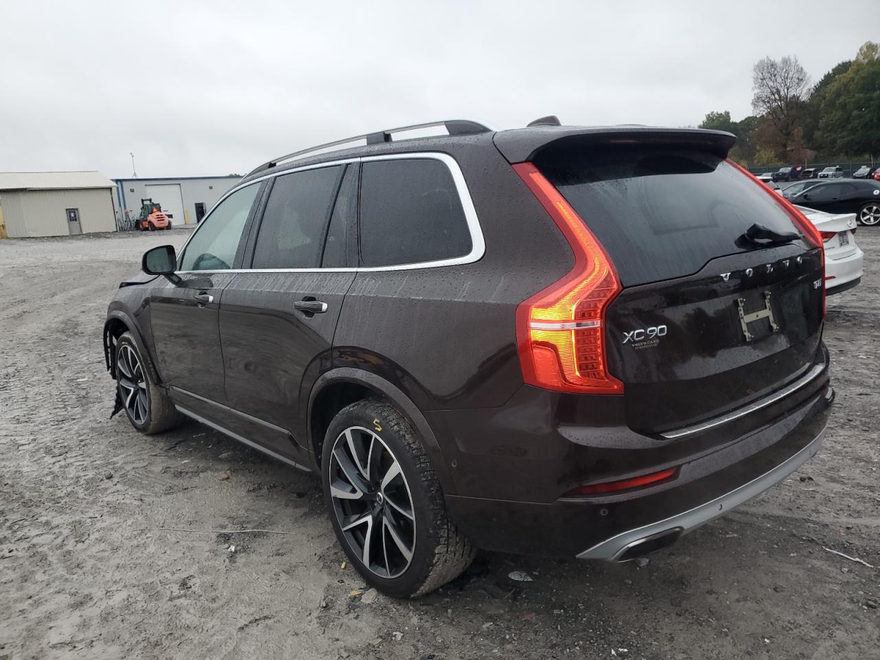 VOLVO XC90 T6