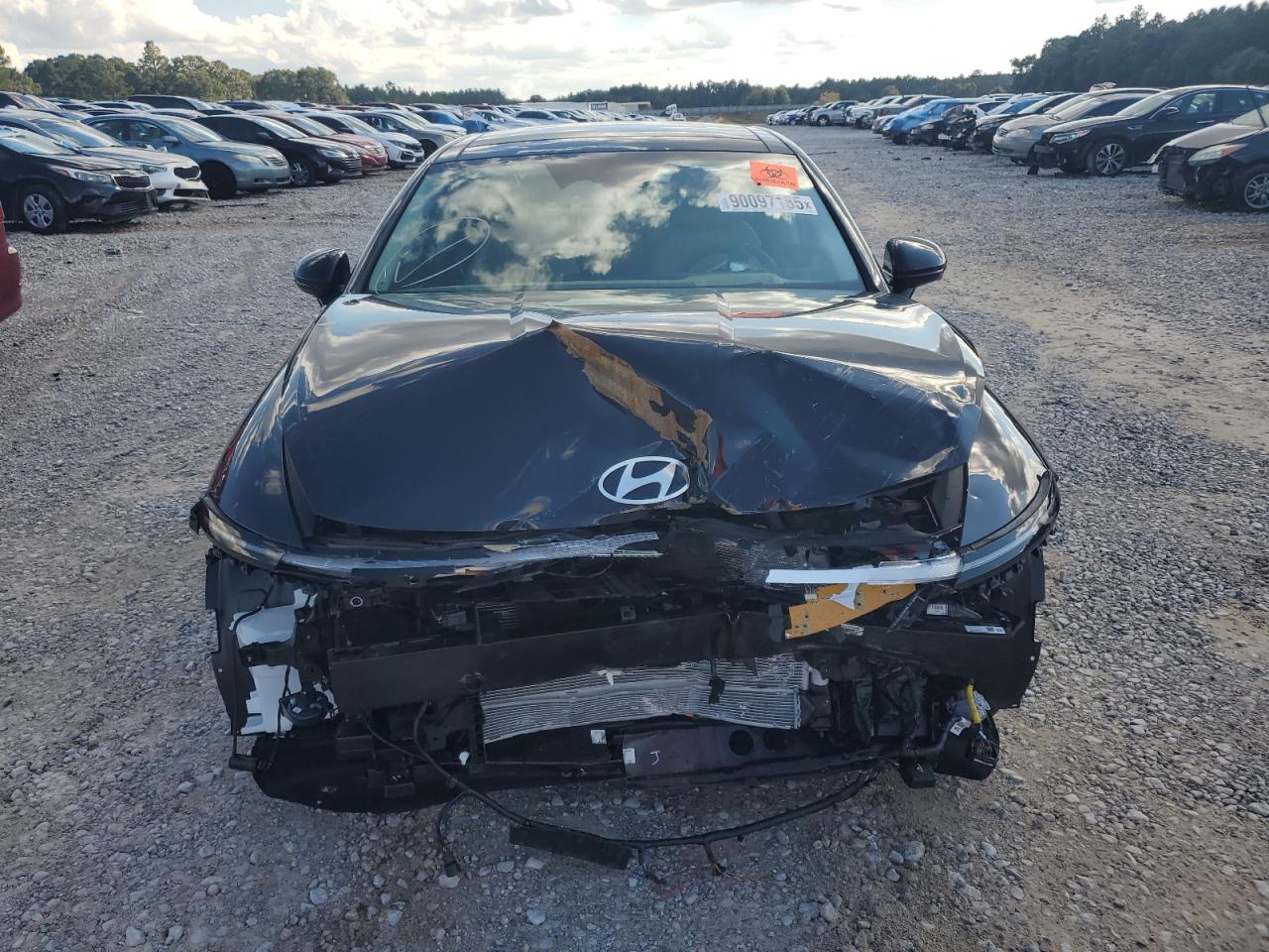 HYUNDAI SONATA HYBRID