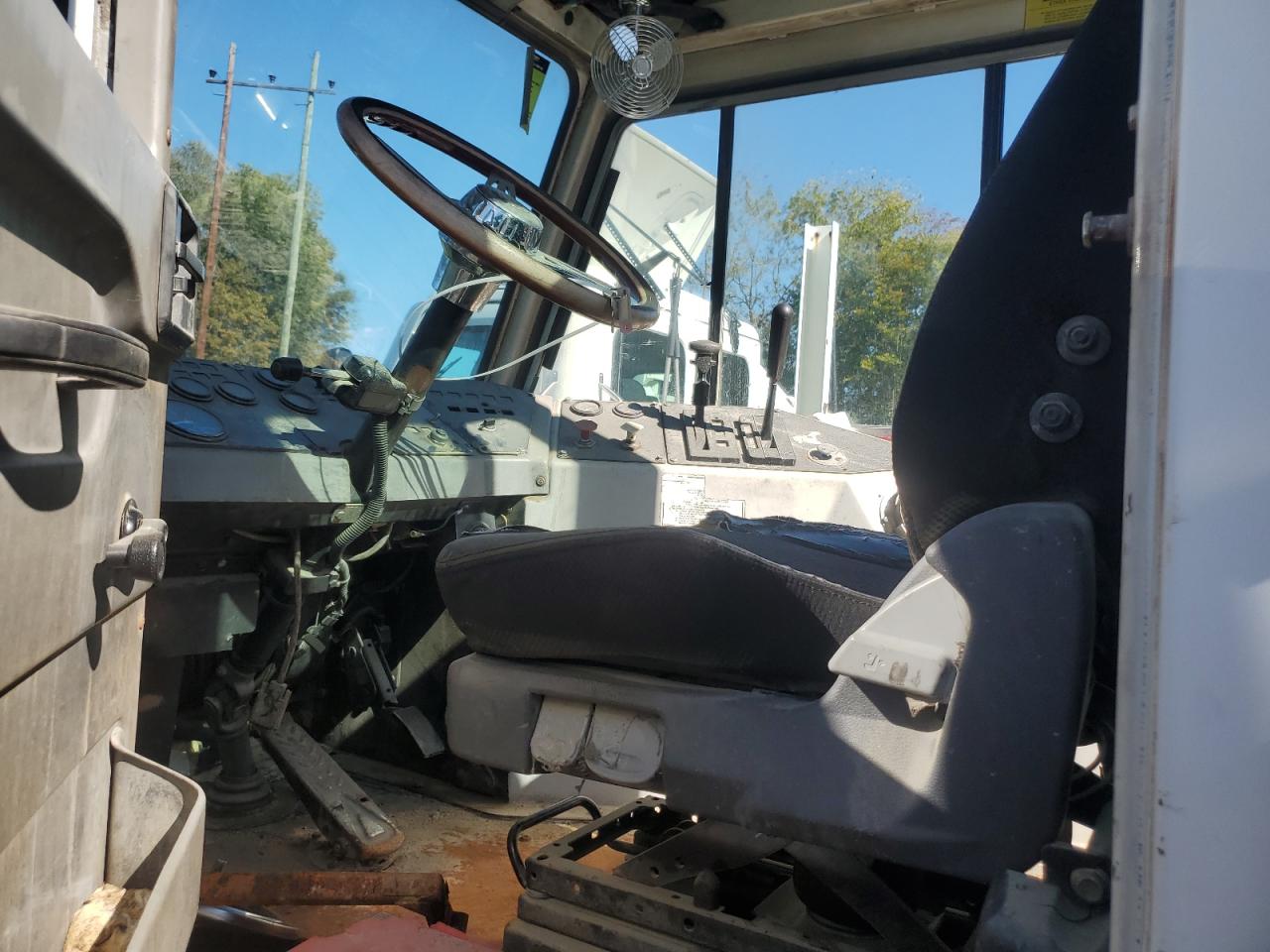 Lot #3273969808 2004 KALMAR UNKNOWN