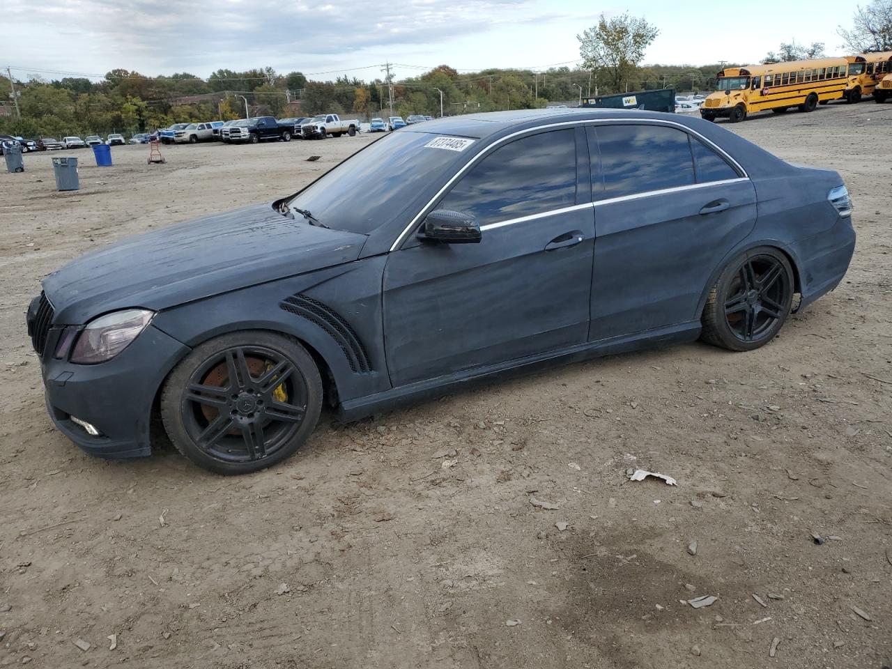 MERCEDES-BENZ E-CLASS 550