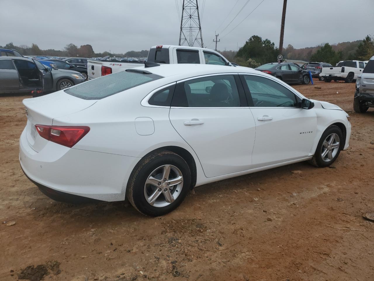Lot #3308388303 2023 CHEVROLET MALIBU LS