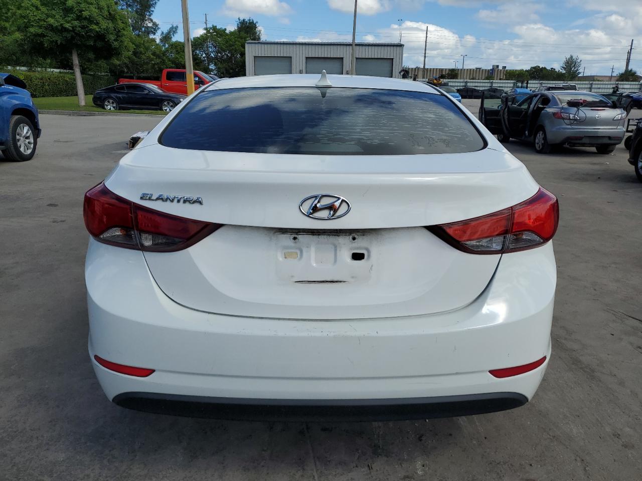 Lot #3275490716 2014 HYUN ELANTRA SE