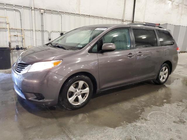 Global Auto Auctions: 2013 TOYOTA SIENNA LE