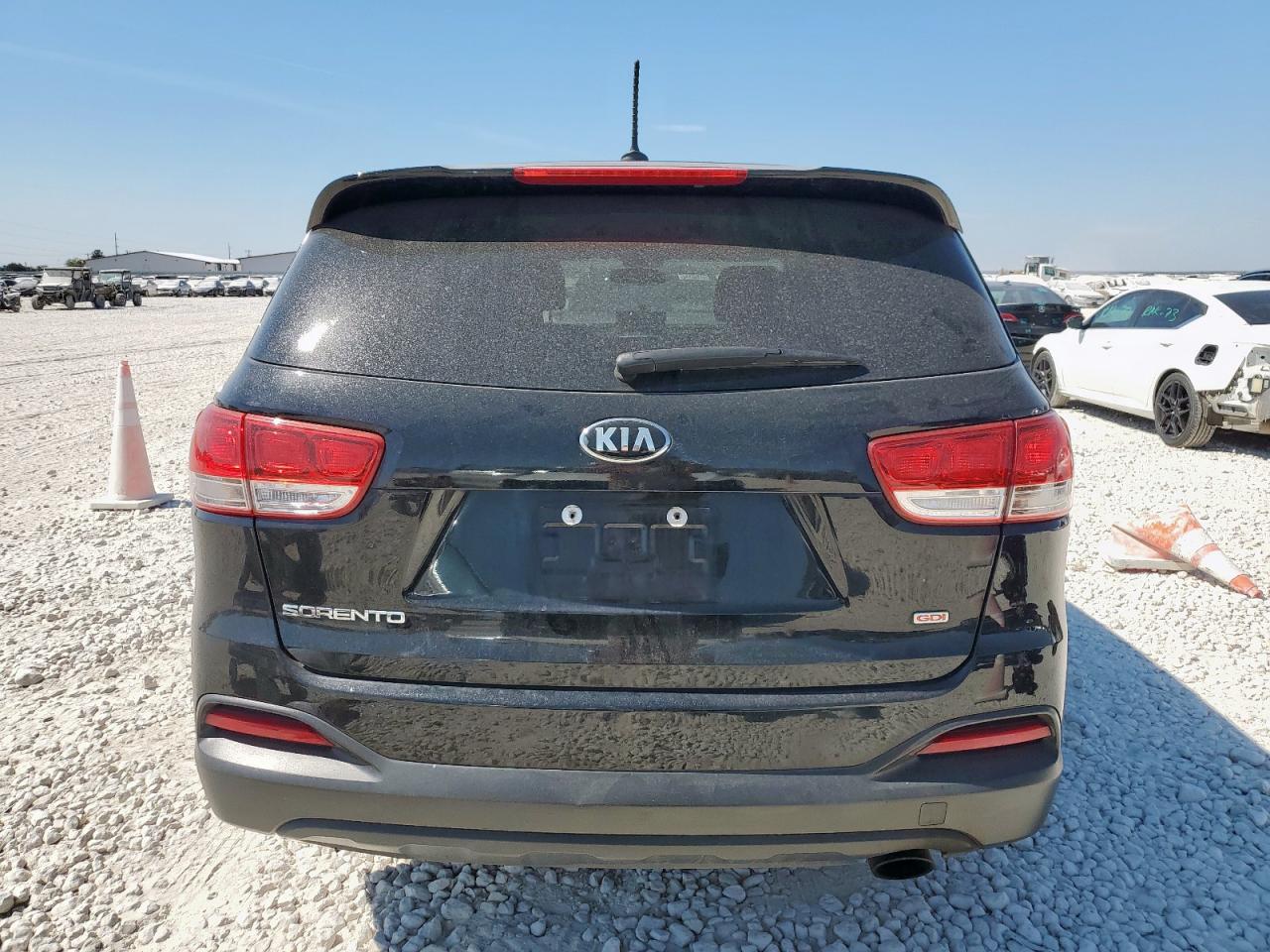 Lot #3319007308 2017 KIA SORENTO LX