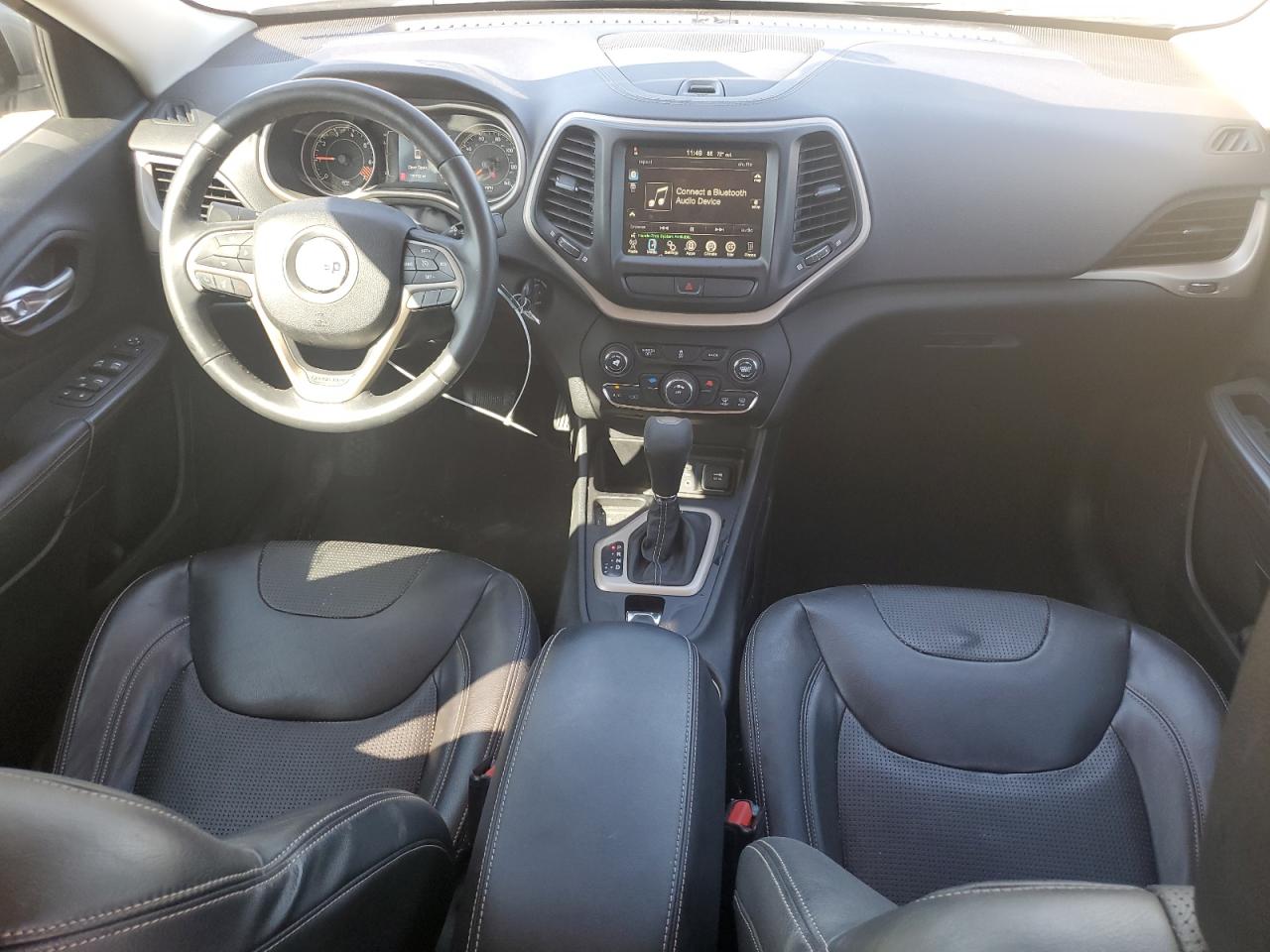 JEEP GRAND CHEROKEE LATITUDE