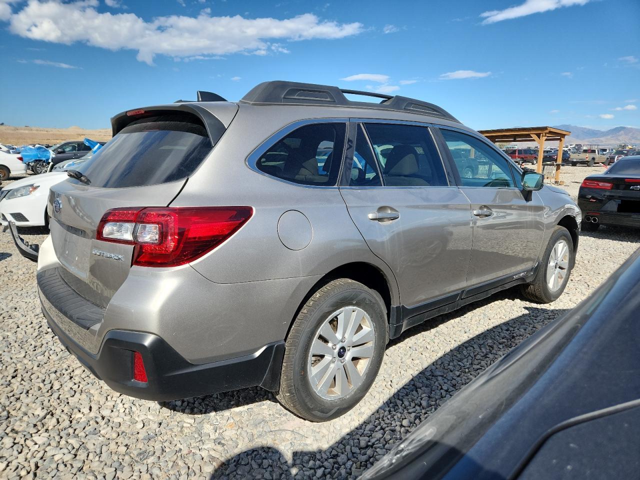 SUBARU OUTBACK 2.5I PREMIUM