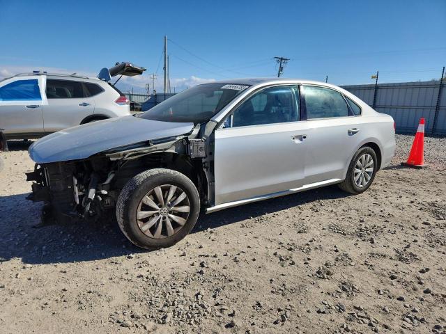 2015 VOLKSWAGEN PASSAT S - 1VWAT7A38FC050808