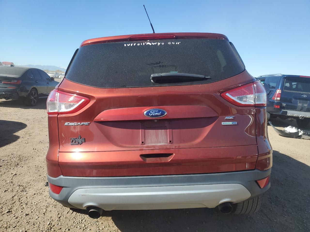 FORD ESCAPE SE