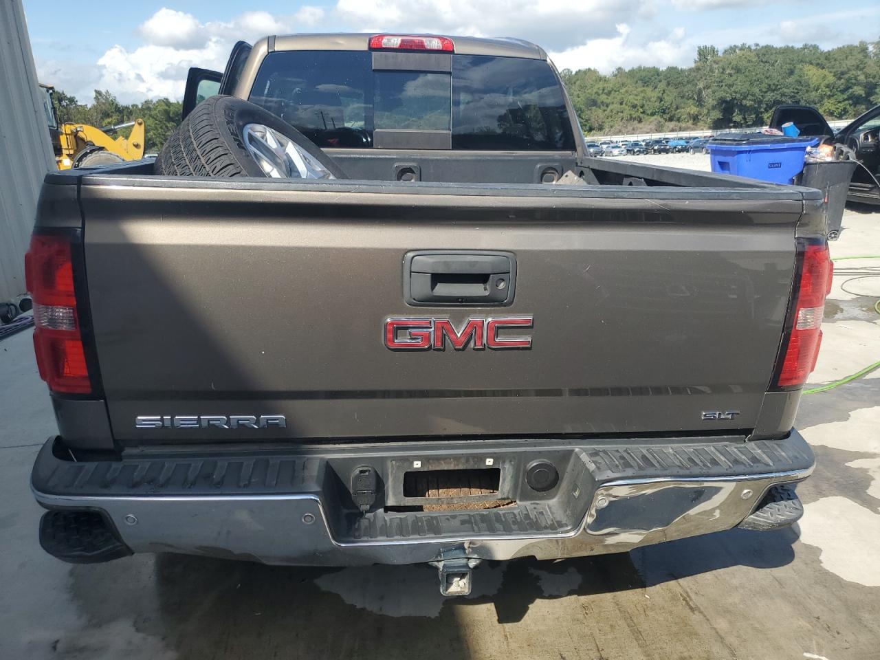 GMC SIERRA C1500 SLT