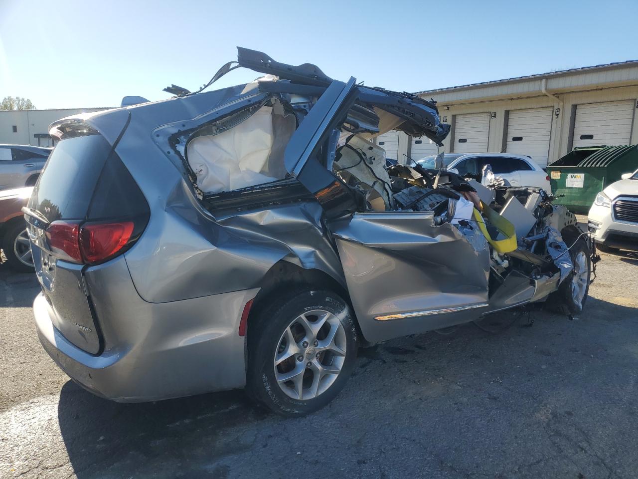 CHRYSLER PACIFICA LIMITED