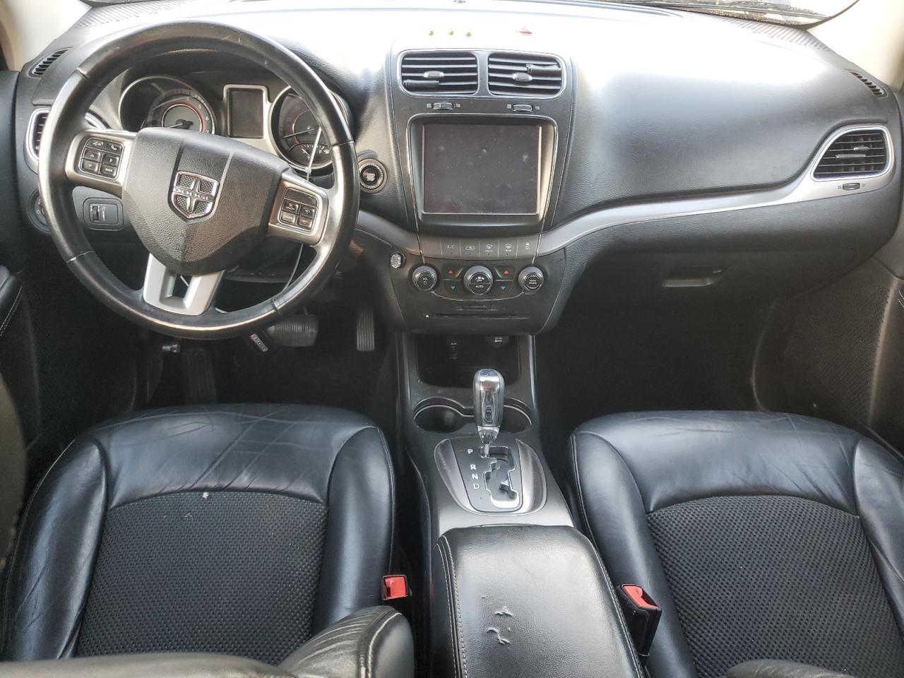 DODGE JOURNEY CROSSROAD