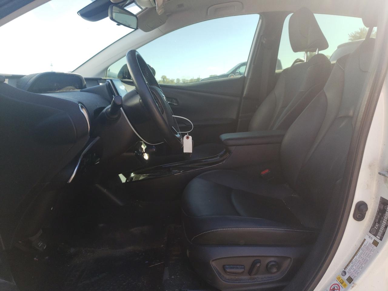 TOYOTA PRIUS PRIME LE