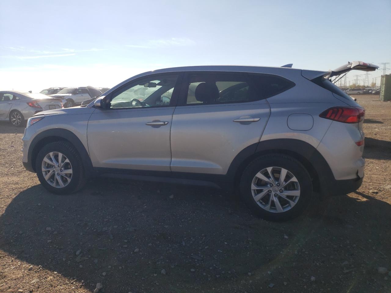 HYUNDAI TUCSON SE