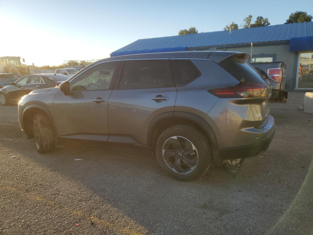 NISSAN ROGUE SV