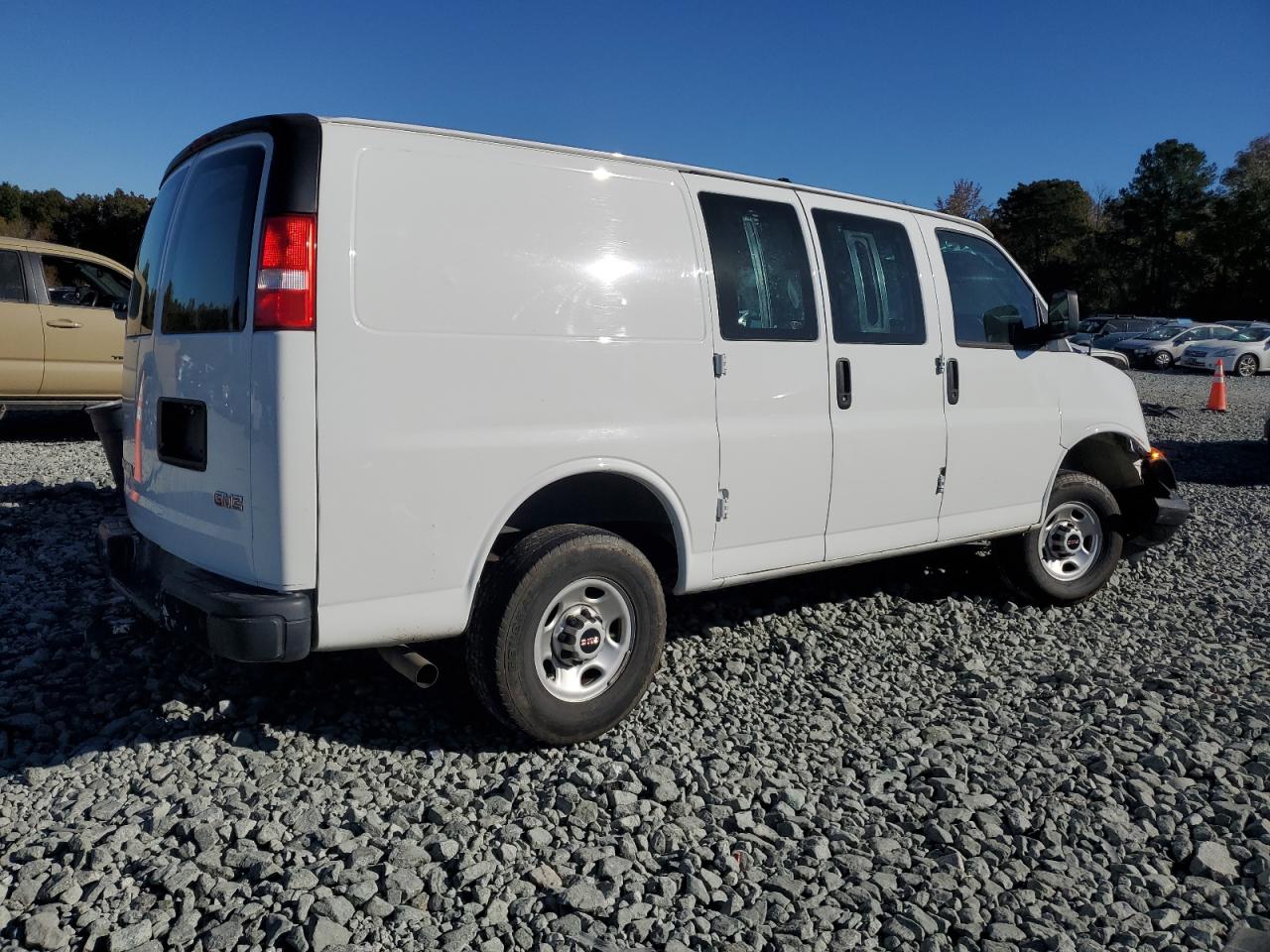 GMC SAVANA G2500