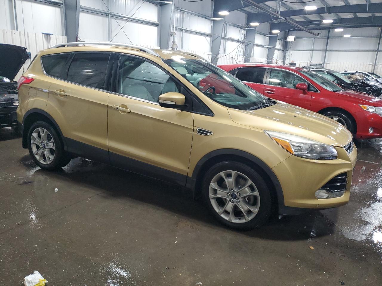 FORD ESCAPE TITANIUM