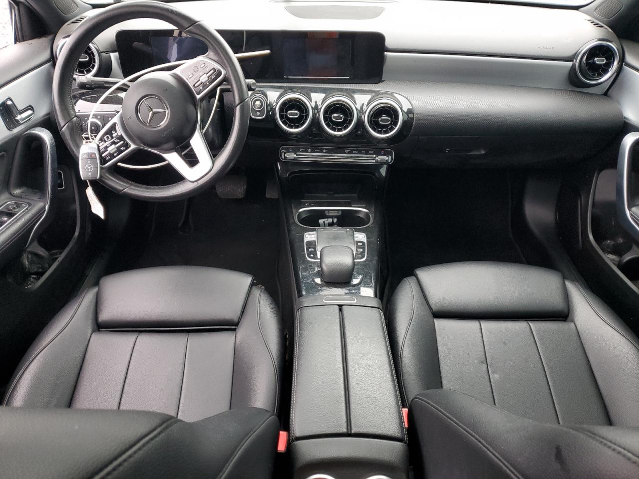 MERCEDES-BENZ A-CLASS 220 4MATIC