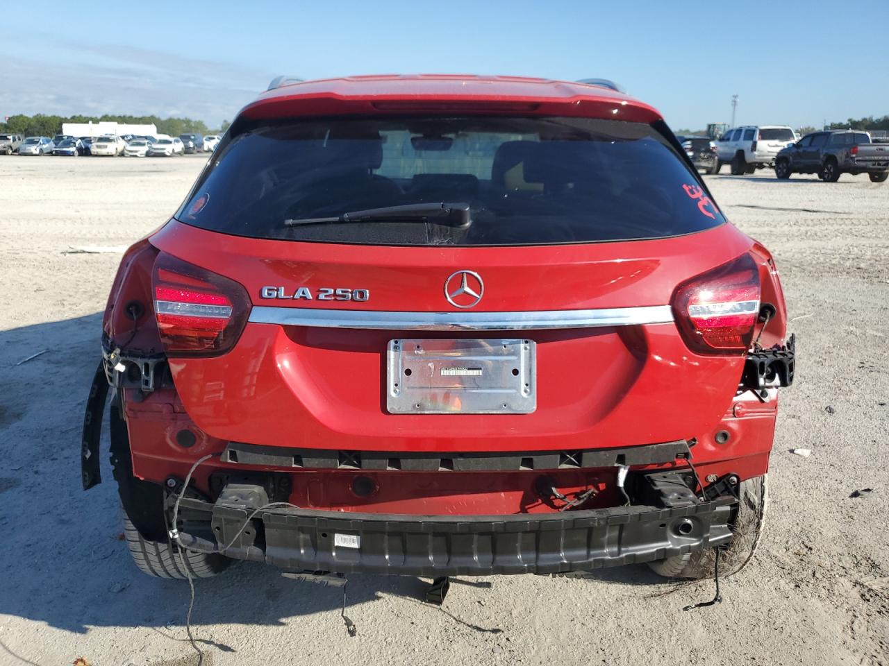 MERCEDES-BENZ GLA-CLASS 250